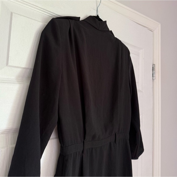 Aritzia Wilfred black Franca wrap dress - size 0 (XS) - Picture 6 of 7